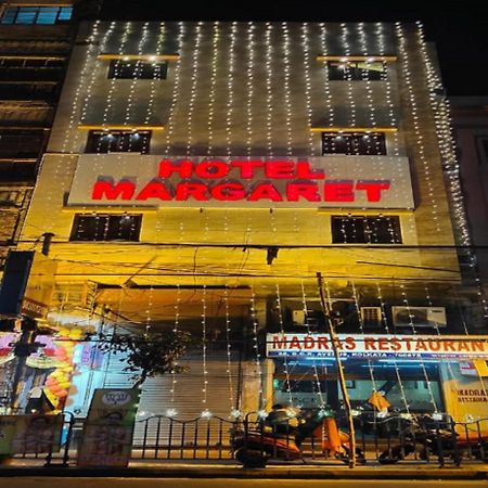 Hotel Margaret, Calcutta Buitenkant foto