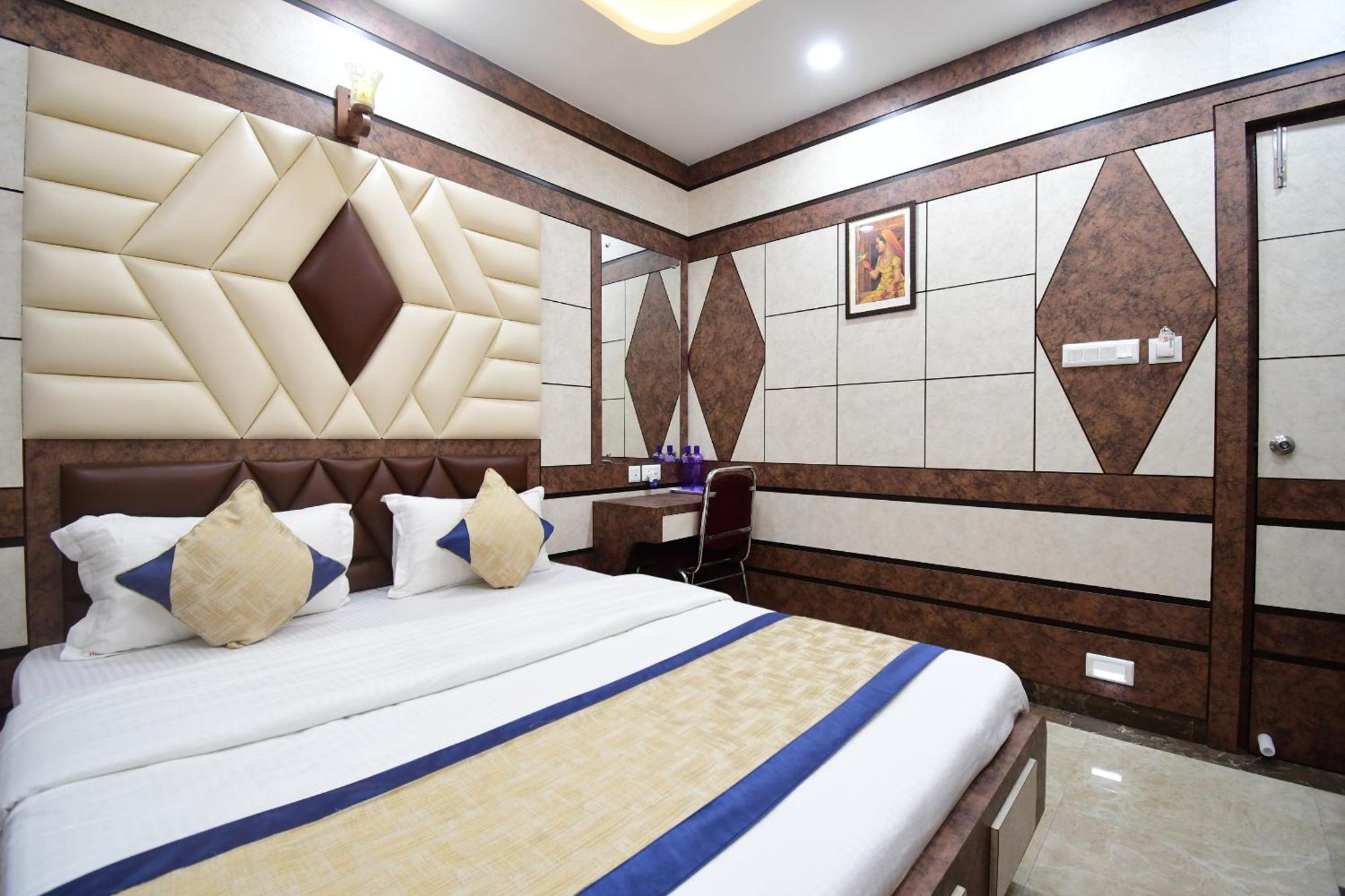Hotel Margaret, Calcutta Buitenkant foto